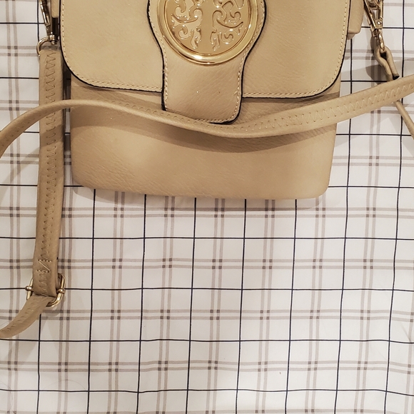 Handbag - Picture 7 of 7